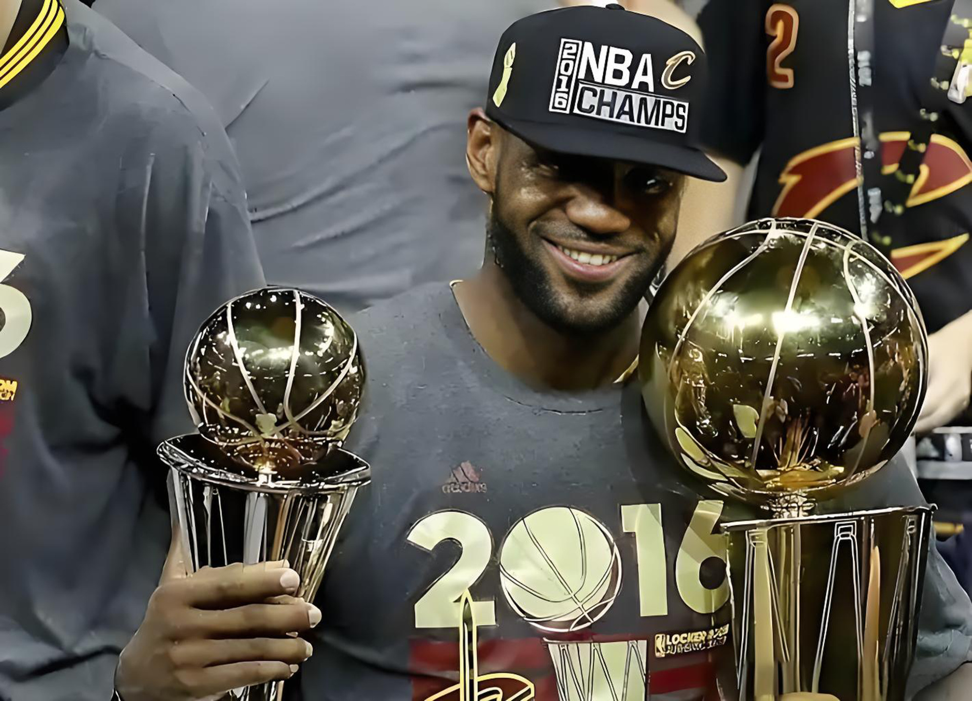 意大利男篮强势尼克斯,詹姆斯完成帽子戏法 意大利男篮强势尼克斯,詹姆斯完成帽子戏法