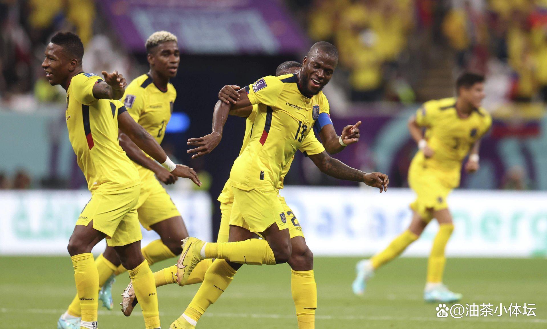 南美洲足球传奇球员宣布退役消息