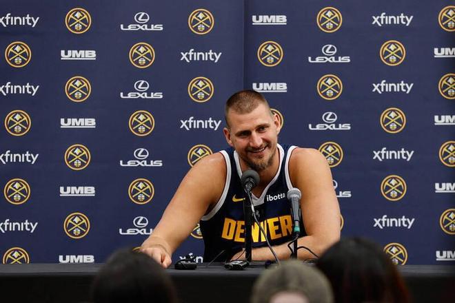 包含灰熊横扫篮网B队,约基奇关键制胜的词条 包含灰熊横扫篮网B队,约基奇关键制胜的词条