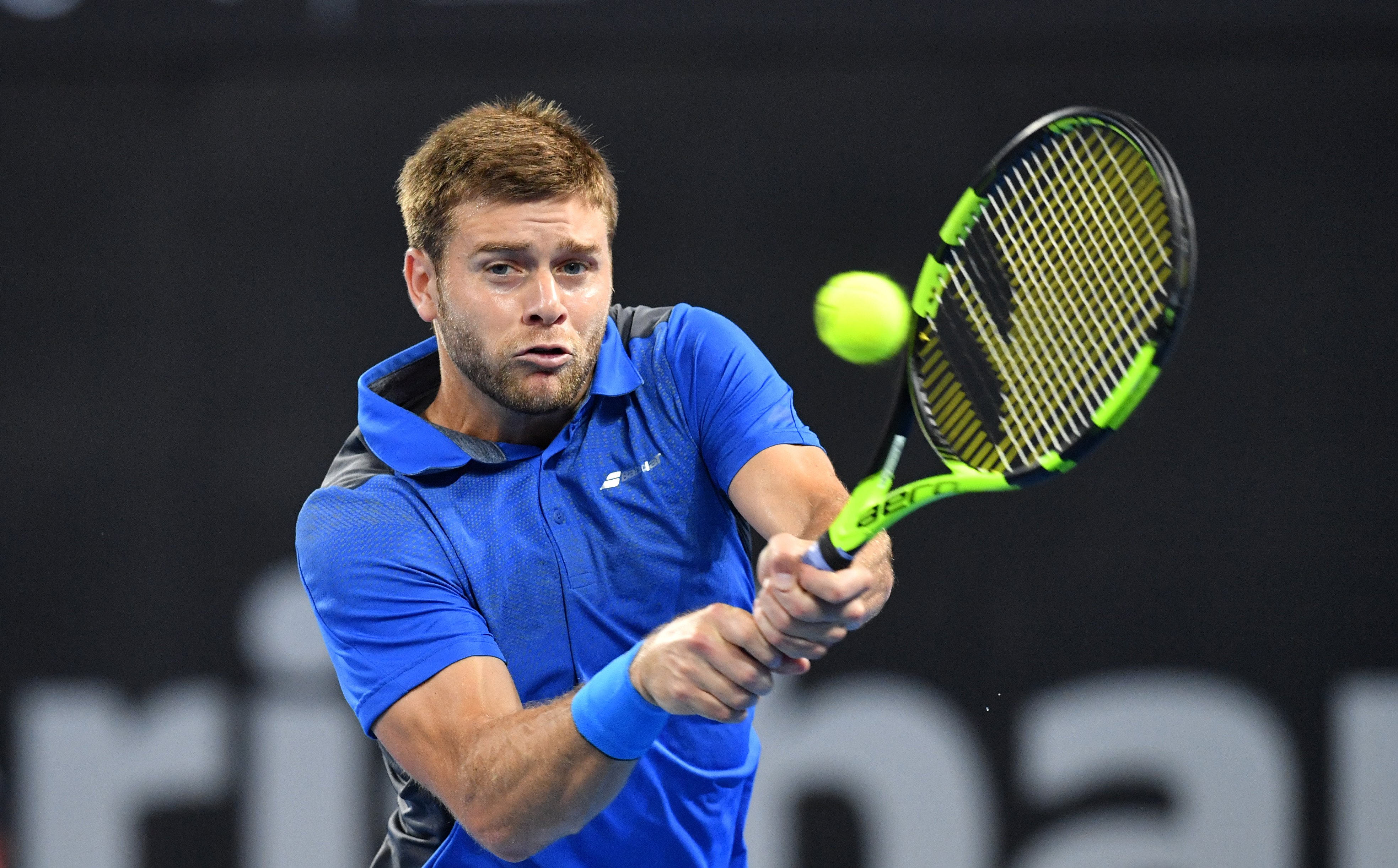 包含欧洲网球队鏖战英国网球队，克耶高斯惊艳世界的词条