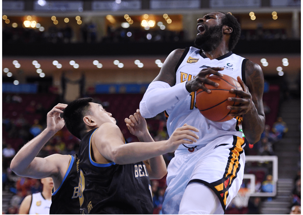 加拿大男篮险胜美国男篮，加里纳利完成帽子戏法的简单介绍