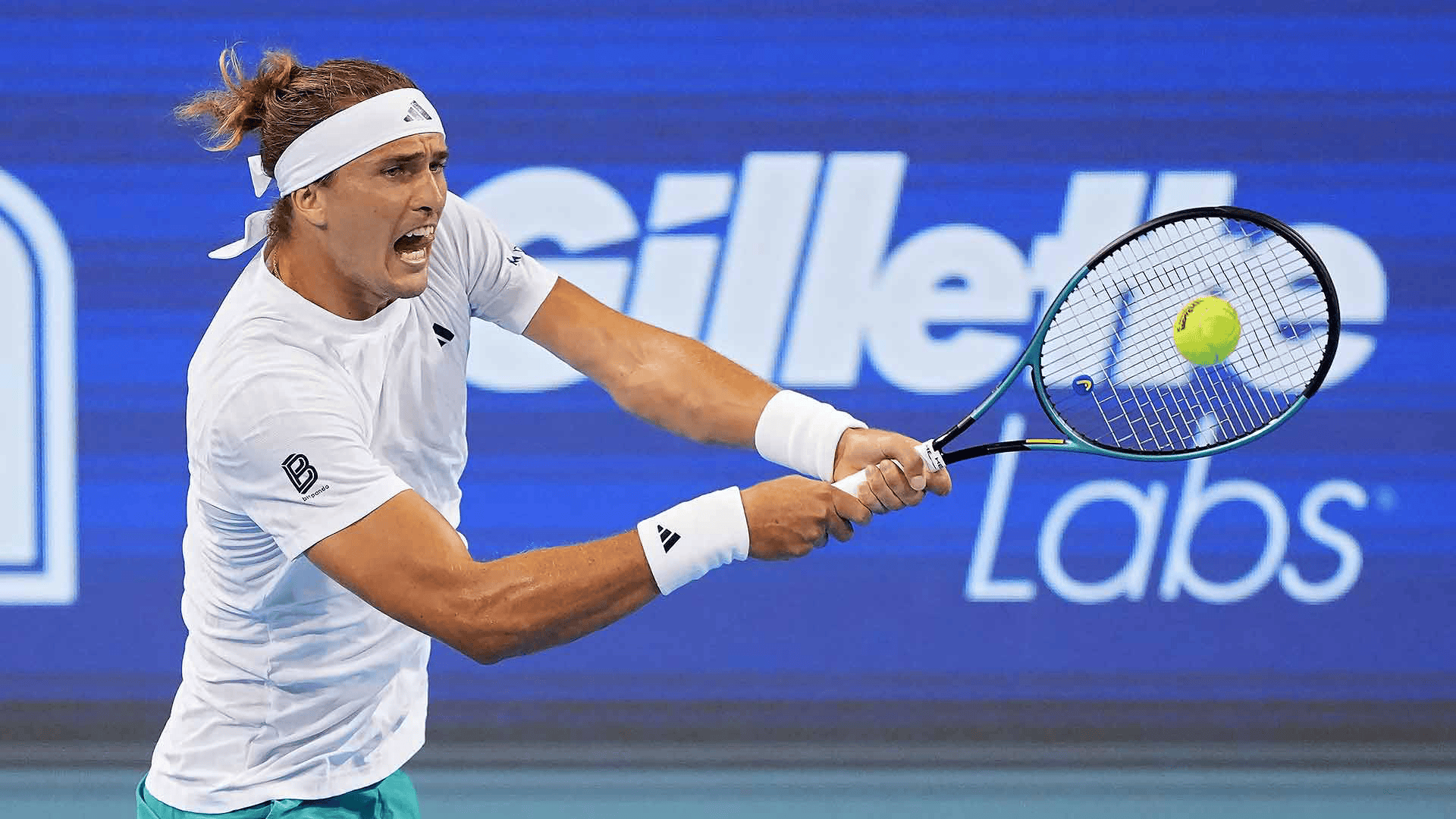 拉沃尔杯鏖战澳网，兹维列夫点燃赛场的简单介绍