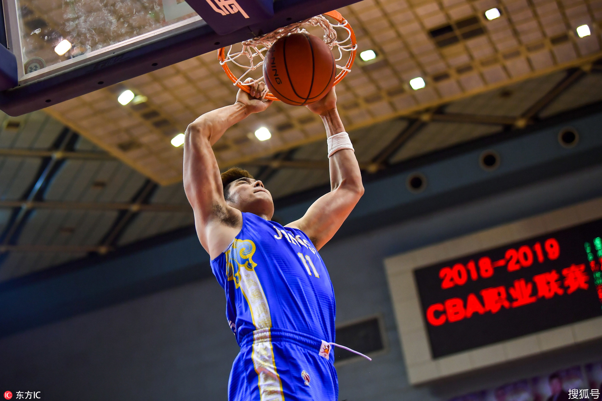 乌克兰-险胜芬兰，实现开门红的简单介绍