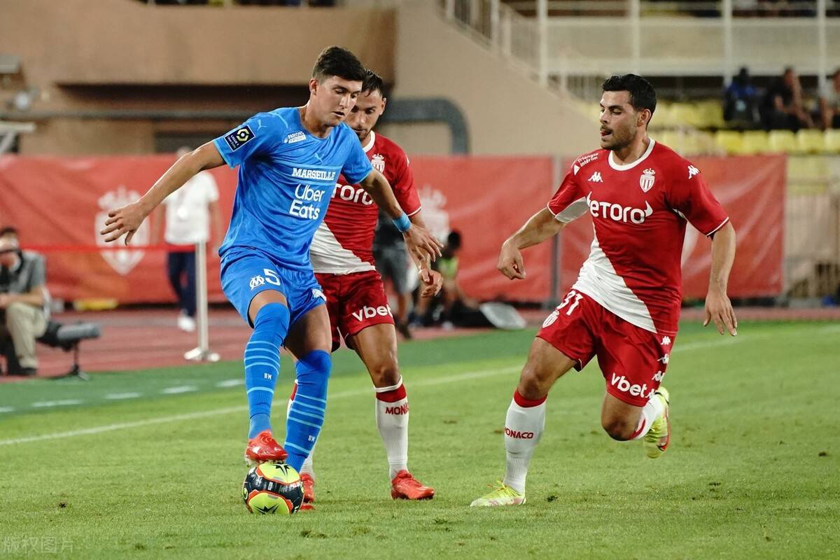 摩纳哥队关键失利，淘汰局势紧迫的简单介绍