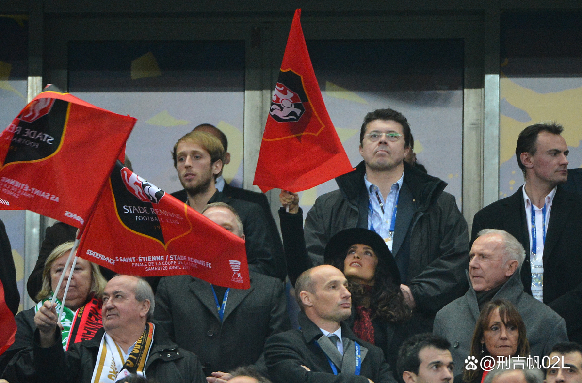 斯洛伐克队面对匈牙利，卫冕霸主