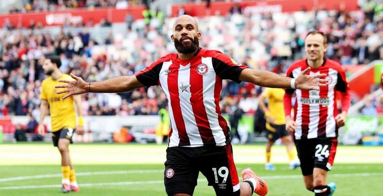 曼城大胜南安普顿,继续保持不败 曼城大胜南安普顿,继续保持不败