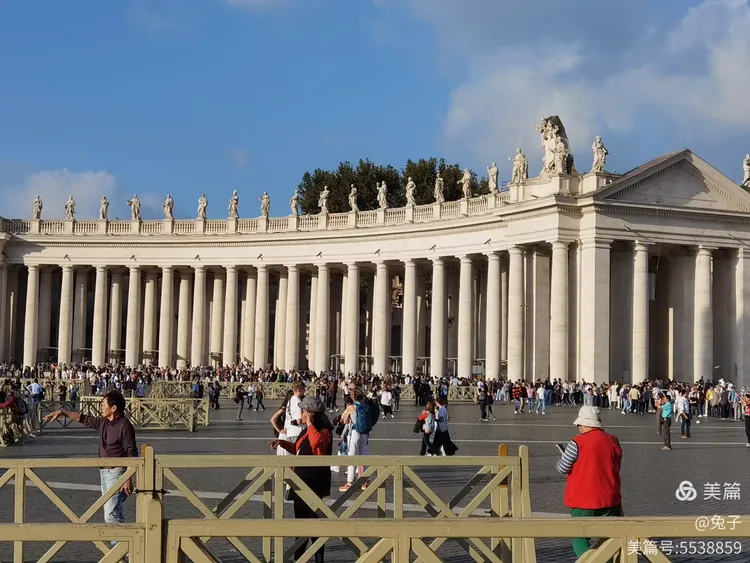 包含业余球队逐梦追踪，驰骋国际赛场圣殿的词条