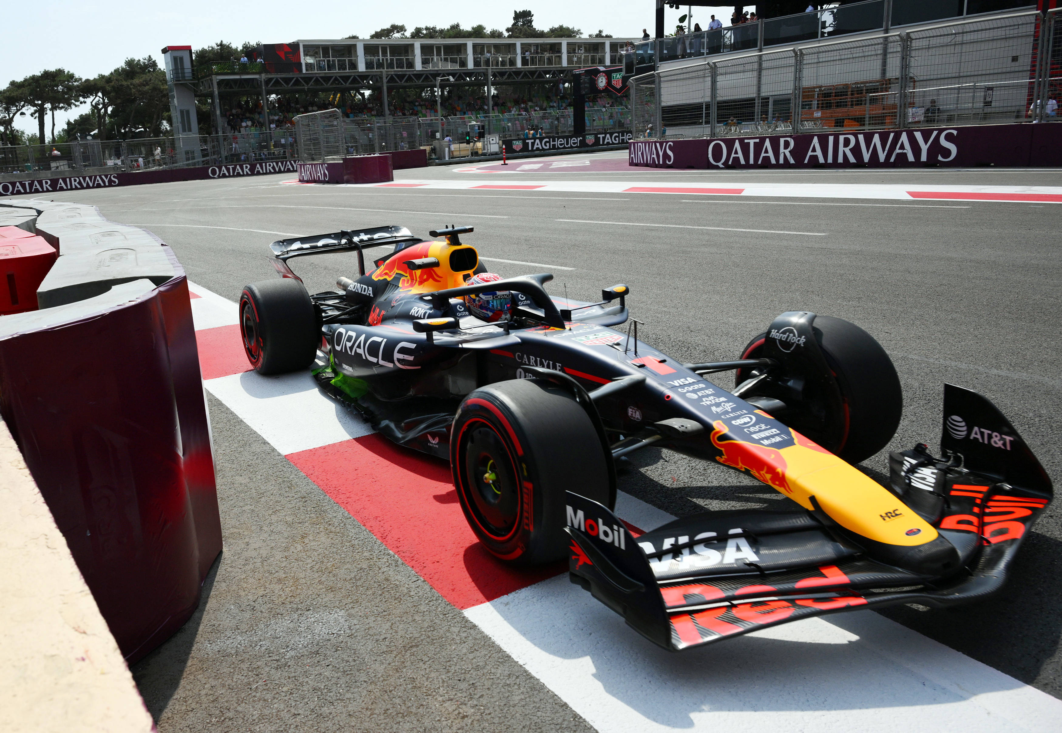 关于威廉姆斯险胜红牛车队，勒克莱尔扛起全队的信息