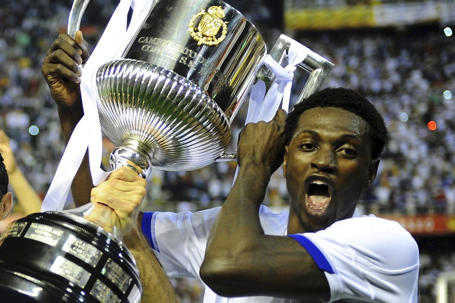 魔术横扫公牛，阿德巴约惊艳世界的简单介绍