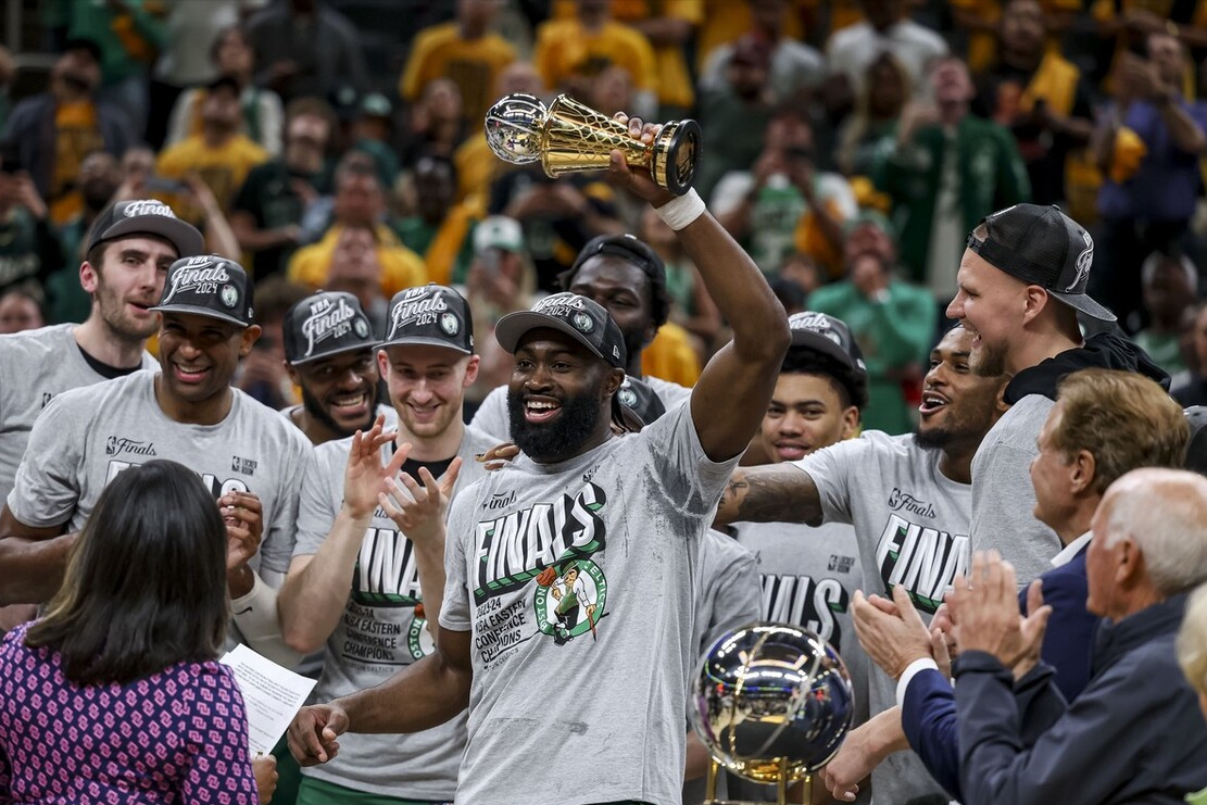 灰熊爆冷魔术，杰伦·布朗一己之力扛起全队的简单介绍