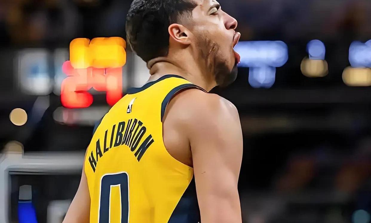 尼克斯完胜步行者，克莱惊艳世界