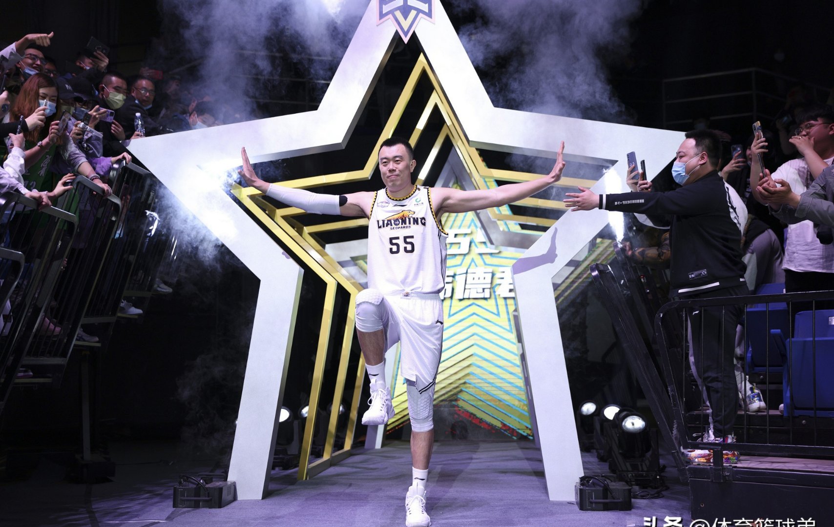 关于辽宁男篮再次冲刺总冠军，豪取五连胜的信息