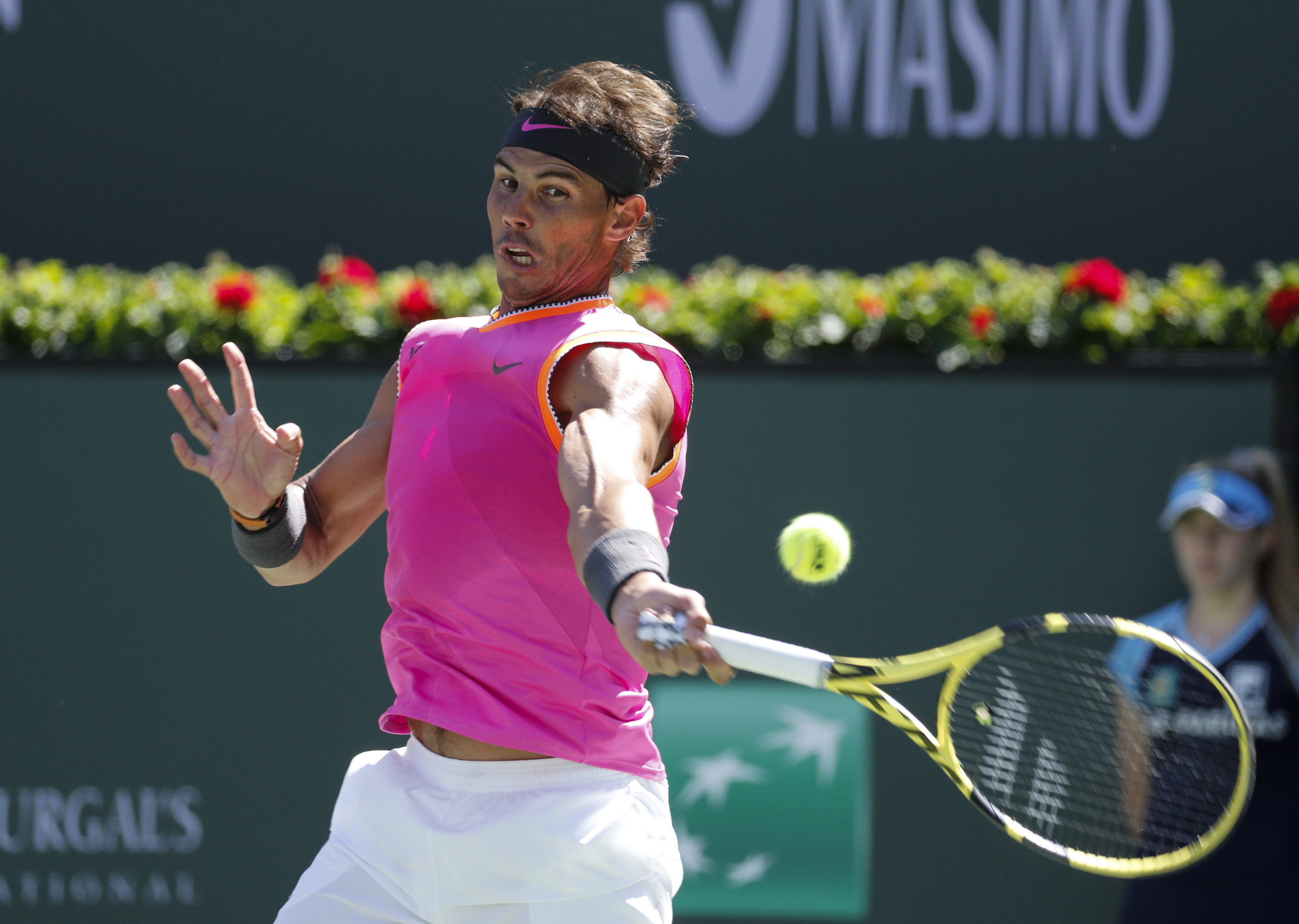 包含西班牙网球队横扫日本网球队，纳达尔惊艳世界的词条