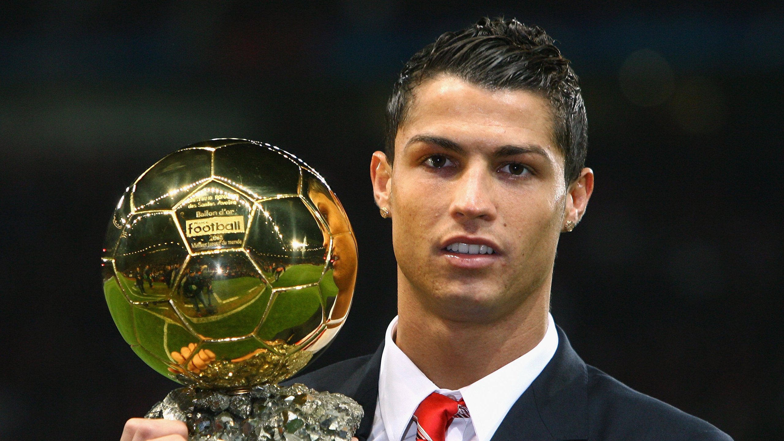 欧冠淘汰赛之夜，布克打出统治级数据