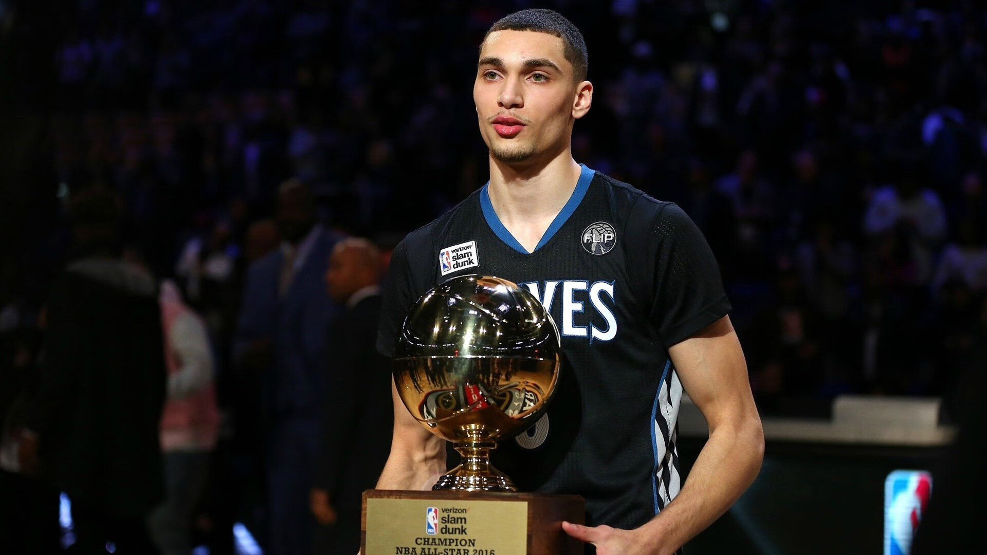 当东方节奏遇上雷霆速度,锡安的掌控力如何定义广东与雷霆的跨维度对决