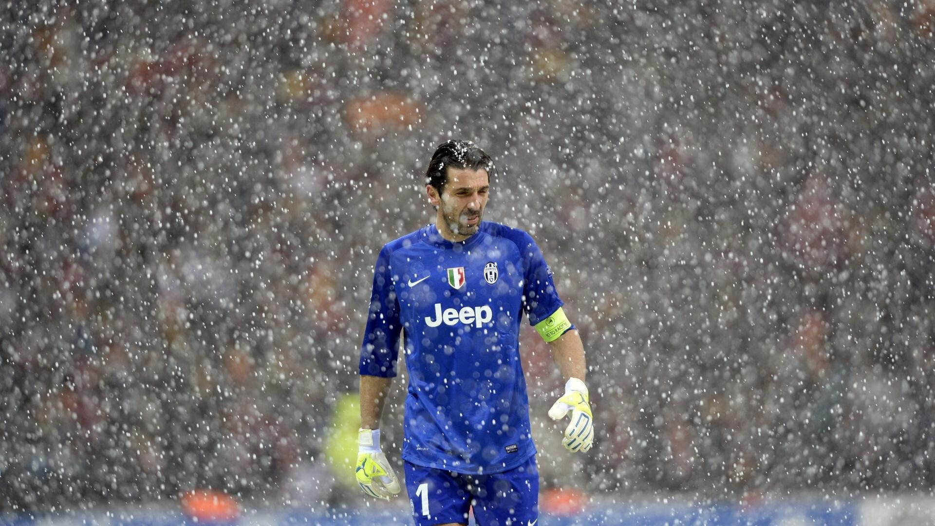 蒂亚戈关键节点连续得分，美国队横扫智利锁定出线主动权